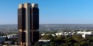 Banco Central mantém taxa Selic em 15% ao ano