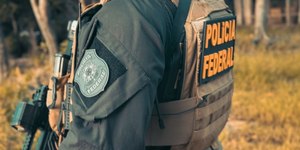 PF prende sete policiais suspeitos de ligação com facções no Rio
