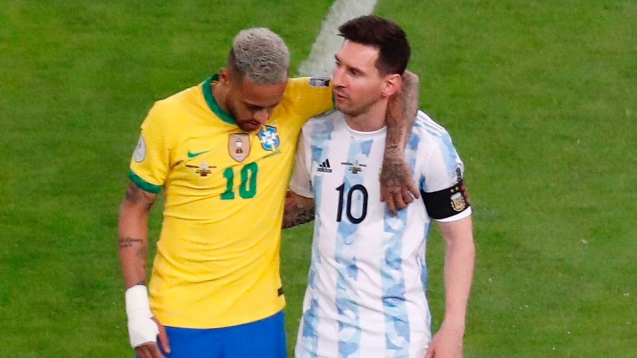 Thiago Silva compara pressão coloca sobre Neymar e Messi