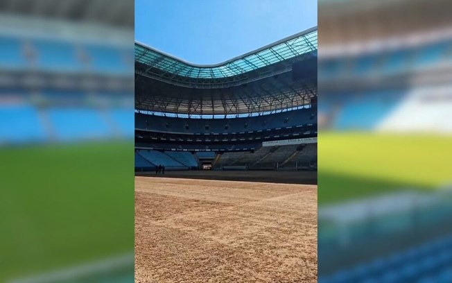 Gramado da Arena do Grêmio após as águas baixarem 