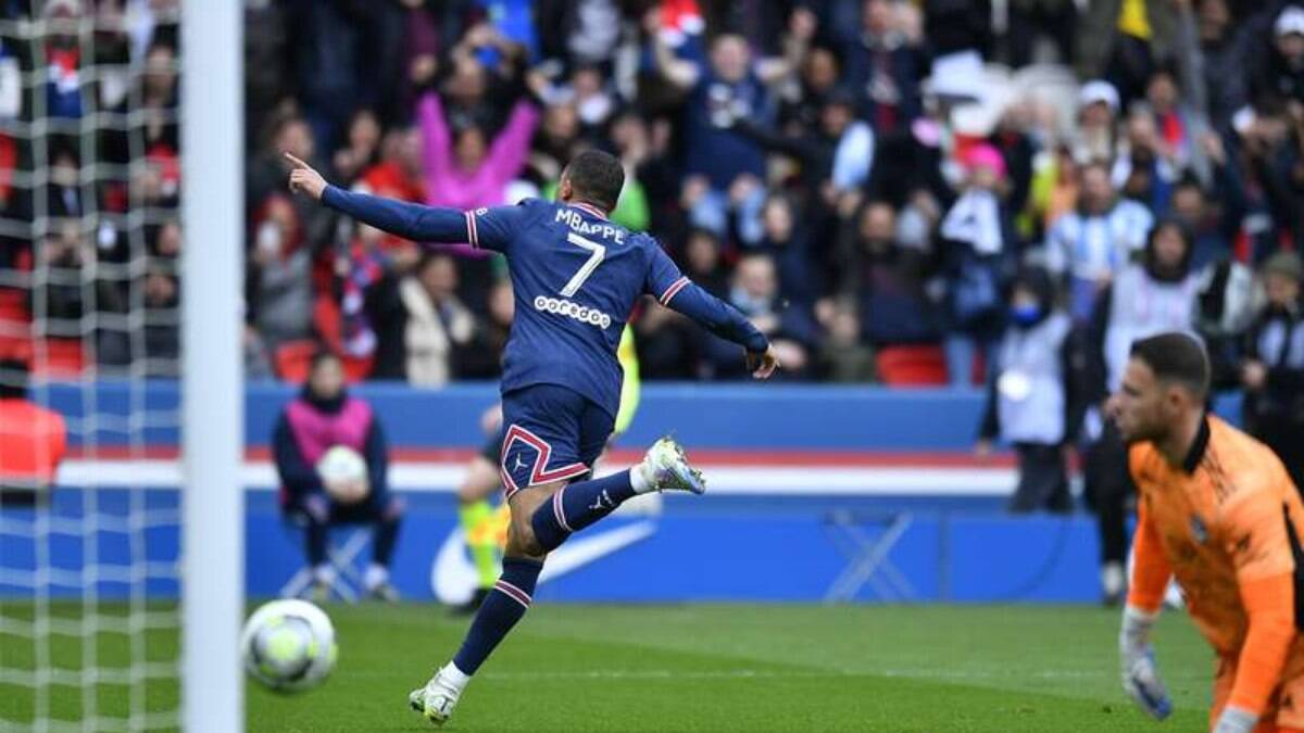 Mbappé marcou um dos gols da vitória do PSG sobre o Bordeaux