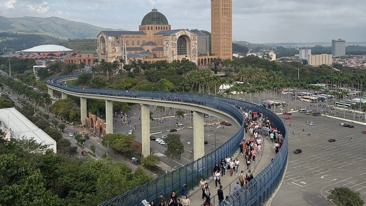 Cidade%20onde%20fica%20Bas%C3%ADlica%20de%20Aparecida%20deve%20ter%20loteria%20municipal