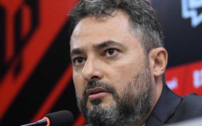 Alexandre Mattos fala sobre reestruturação do Athletico-PR na Confut Sudamericana