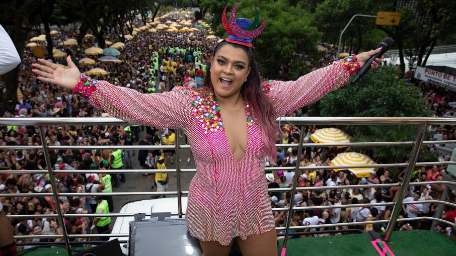 Preta Gil cancela presença no Carnaval: 'Seguir o tratamento com foco'