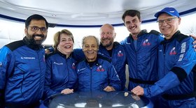 Blue Origin lança voo espacial tripulado hoje; acompanhe ao vivo