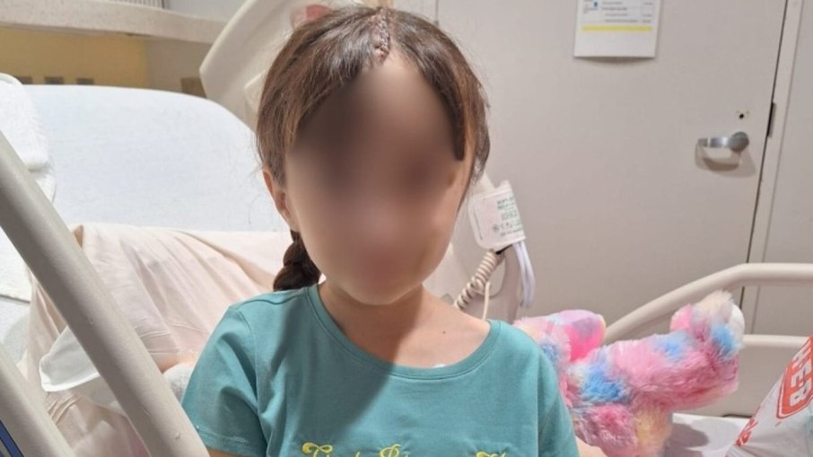 A família foi retirada do país no mês passado A família foi retirada do país no mês passado