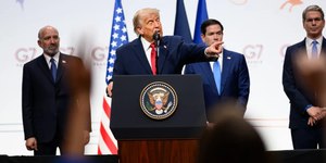 EUA atacam Irã após Trump declarar que cessar-fogo "acabou"