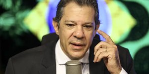 Governo mira corte de 10% em renúncias para encerrar crise do IOF