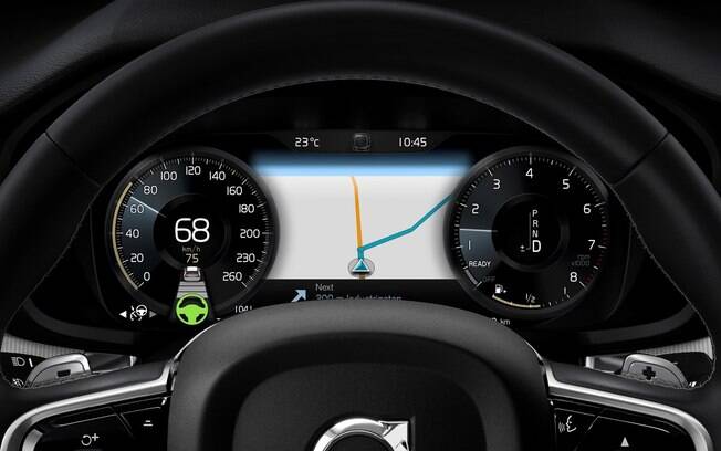 O cluster 100% digital do Volvo S60 também exibe informações de navegação