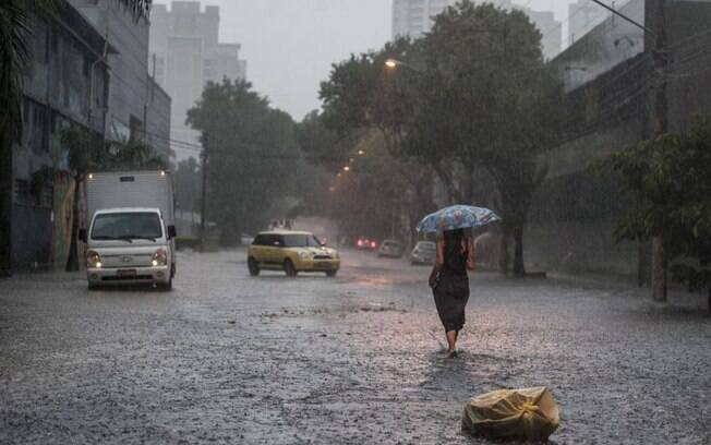 Caso aconteceu após fortes chuvas atingirem a zona leste de São Paulo