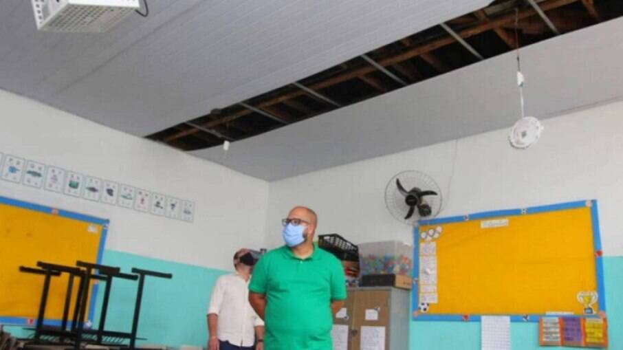 Vereador Márcio Santos (PTB) visita escola municipal Polônia, na Zona Oeste do Rio