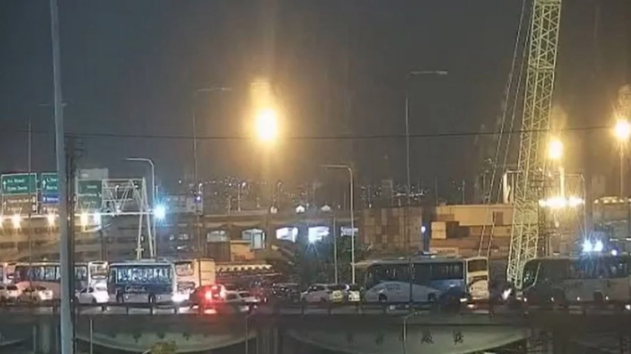 Ponte Rio-Niterói foi liberada após interdição