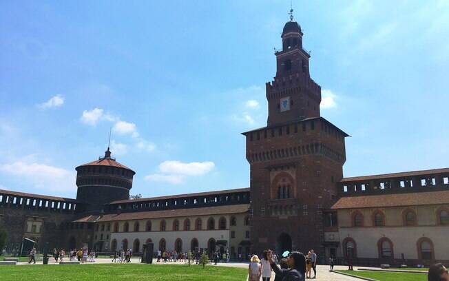 O Castelo Sforzesco costumava ser a fortaleza da dinastia Sforza, que governou Milão por quase 100 anos