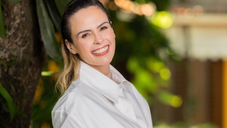 Ana Paula será convidada em estreia de nova temporada do Saia Justa