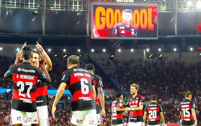 Flamengo tem seis vitórias, três empates e uma derrota em casa no Brasileirão