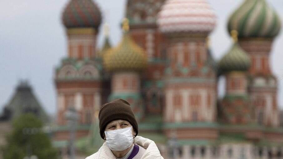 Covid-19: Moscou retoma quarentena total para enfrentar quarta onda da pandemia