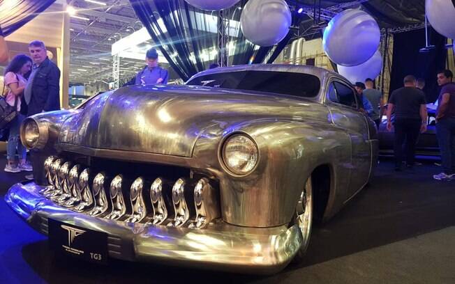  Mercury blindado, con motor V8 hp, llama la atención en el Auto Show