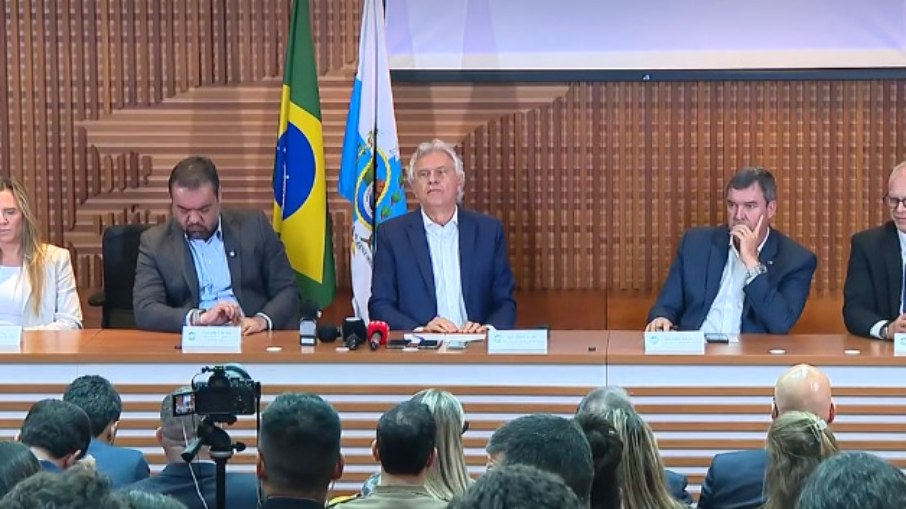 O governador Claudio Castro (PL), com governadores aliados O governador Claudio Castro (PL), com governadores aliados