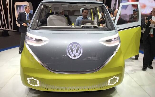 Volkswagen confirma Kombi elétrica com sistema autônomo para 2025