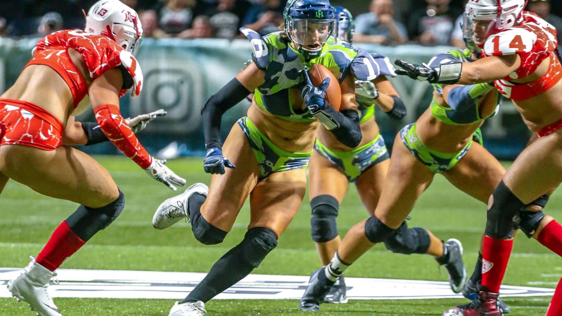 Com mulheres de lingerie, vai rolar o 'Super Bowl feminino' - Futebol  americano - iG