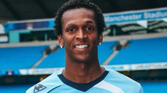Manchester%20City%20faz%20publica%C3%A7%C3%A3o%20para%20%C3%ADdolo%20do%20Corinthians%20J%C3%B4