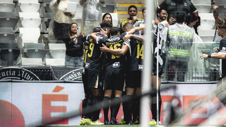 Gol relâmpago garante vitória do Atlético-MG contra Internacional