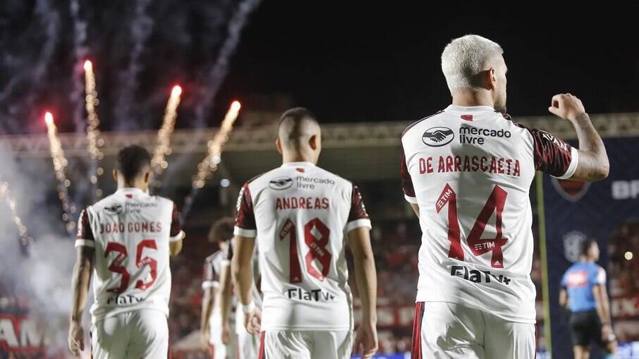 Flamengo pode negociar mais atletas do elenco