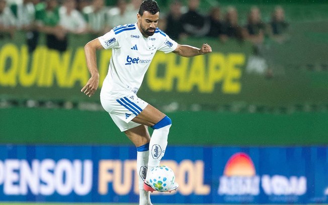 Zagueiro vai desfalcar a Raposa em duelo importante contra o SPFC 