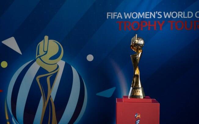Taça da Copa do Mundo de futebol feminino