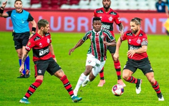 Diego Ribas avalia se jogou mais que Arrascaeta e Everton Ribeiro Diego Ribas avalia se jogou mais que Arrascaeta e Everton Ribeiro