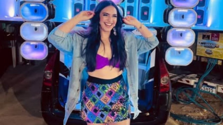 Morre Faby Bezerra, cantora de forró, aos 37 anos no Ceará Morre Faby Bezerra, cantora de forró, aos 37 anos no Ceará