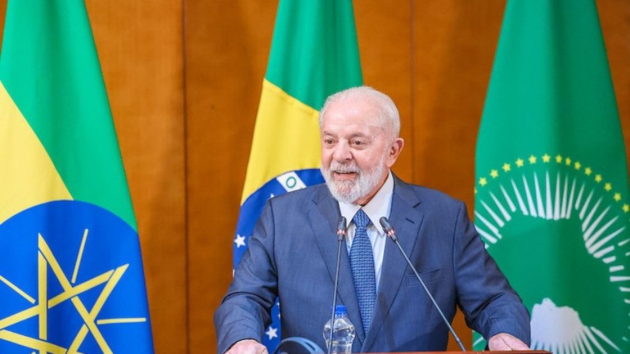 Embaixador palestino elogia 'coragem' de Lula
