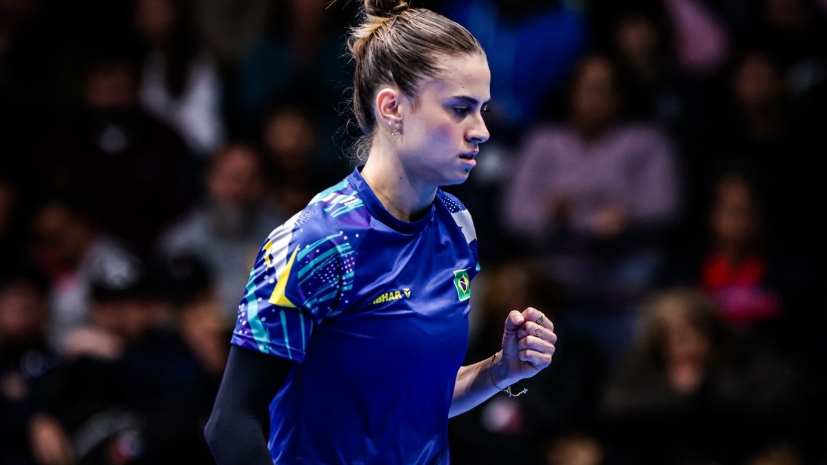 Bruna Takahashi representará o Brasil no individual e fará dupla com Hugo Calderano