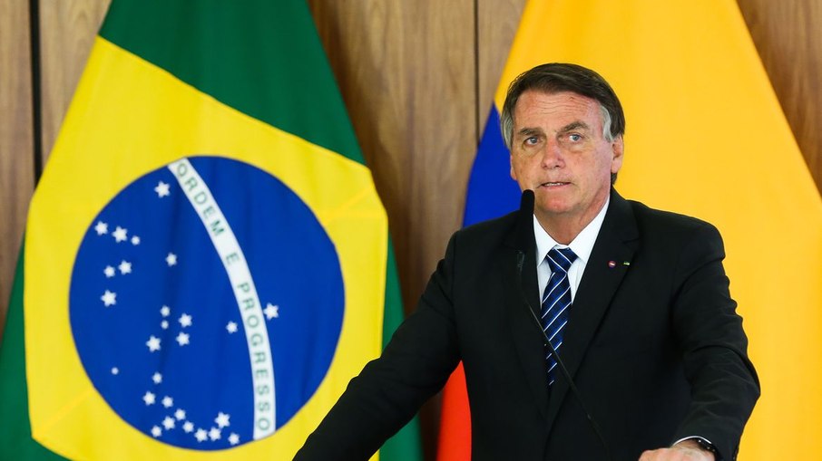 Jair Bolsonaro atacou as urnas eletrônicas e o sistema eleitoral brasileiro em reunião com embaixadores no último dia 18