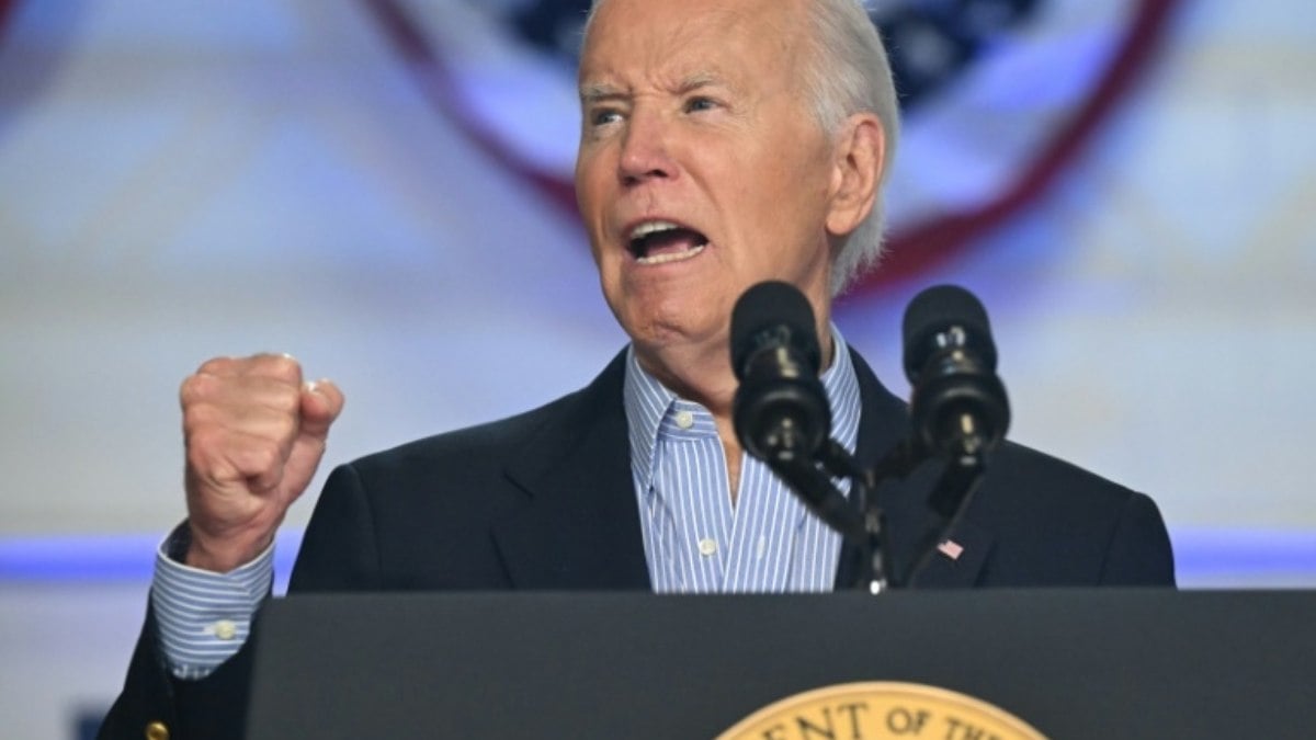 O presidente dos EUA, Joe Biden, fala durante um comício de campanha em Madison, Wisconsin, em 5 de julho de 2024