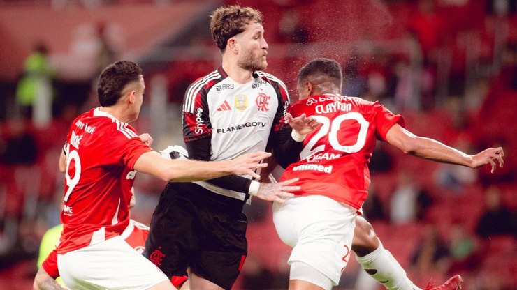 Mauro Cézar ironiza fala de presidente do Inter: "Constrangedor"