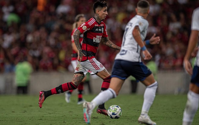 Flamengo e Cruzeiro ficaram no empate por 1 a 1 no primeiro turno do Campeonato Brasileiro 