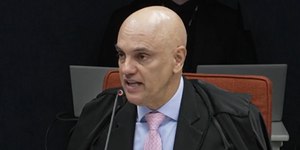 Julgamento de Bolsonaro é retomado nesta quarta-feira