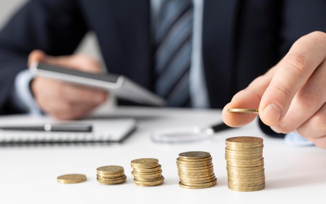 Salário mínimo aumenta para R$ 1.320 a partir de 1º de maio