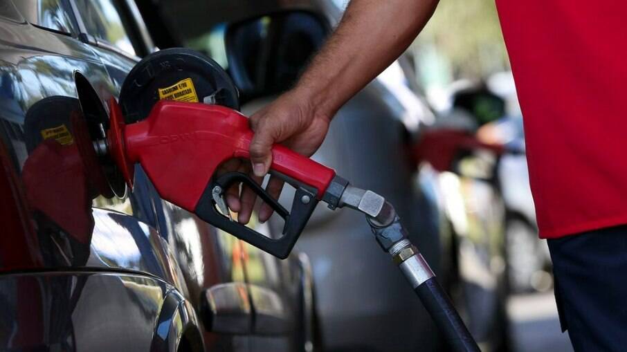 Preço da gasolina teve redução em dezembro 
