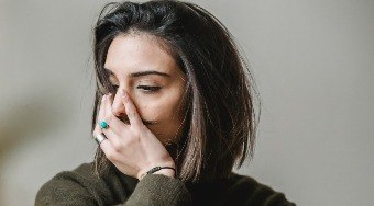 Cada pessoa tem um tempo para seguir em frente, diz psicóloga