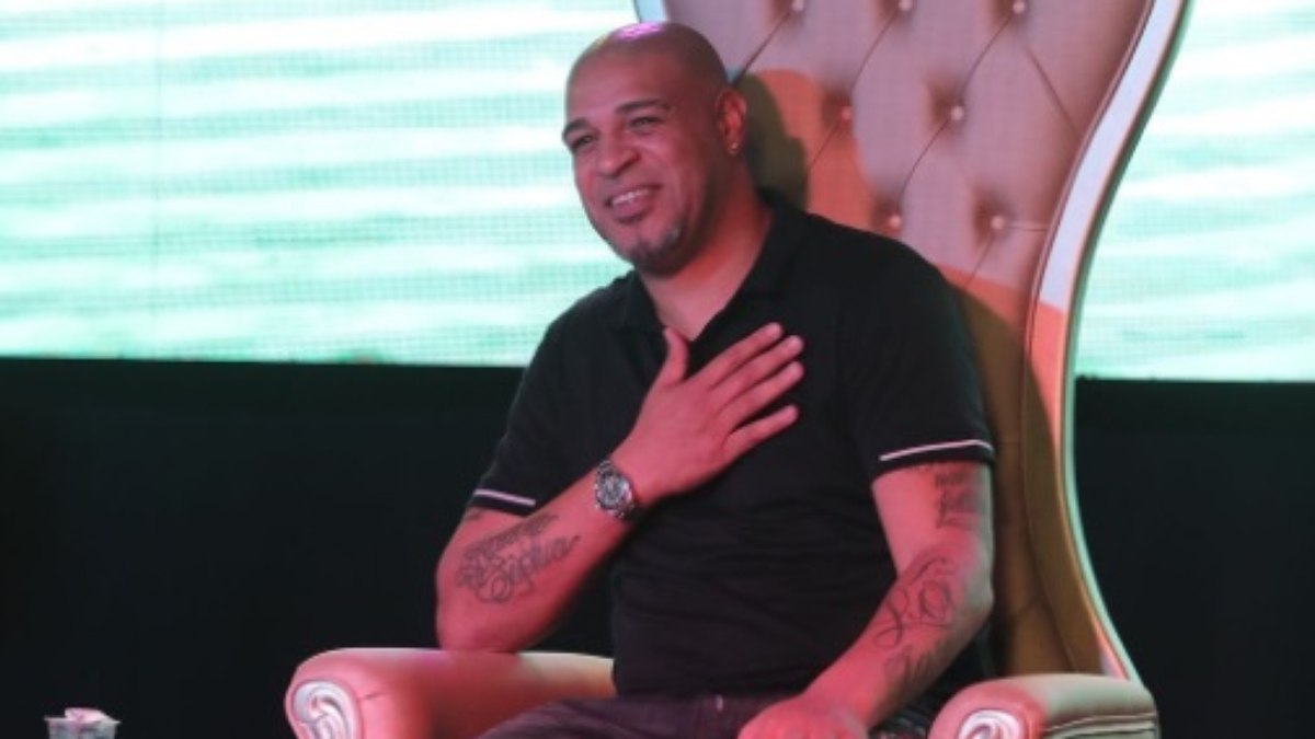 Adriano Imperador terá jogo de despedida no Maracanã