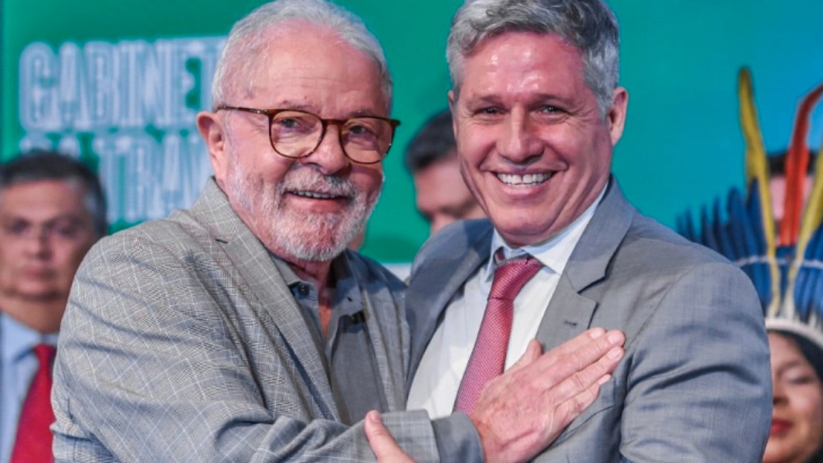 Lula e Paulo Teixeira