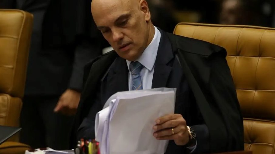 Moraes acatou pedido de Lira e ordenou remoção de postagens