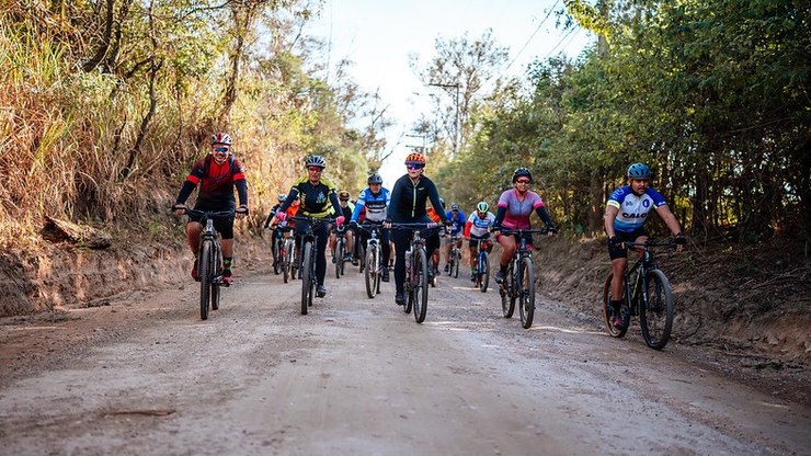 Cicloturismo leva participantes ao Observatório Abrahão de Moraes