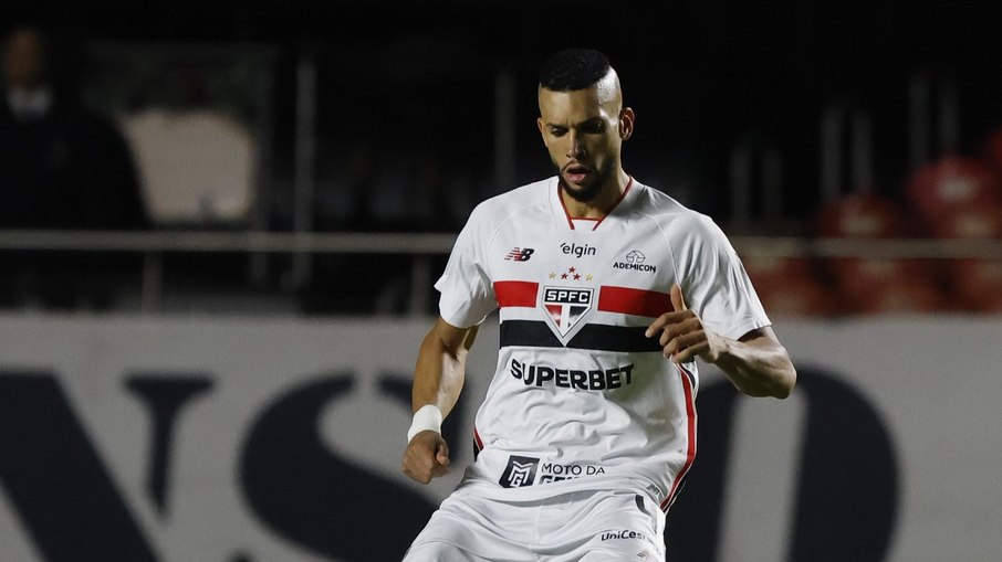 Dória não vive grande fase com a camisa do São Paulo