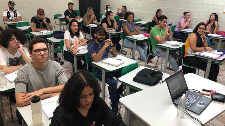 Louveira oferece Ensino Médio com curso técnico integrado
