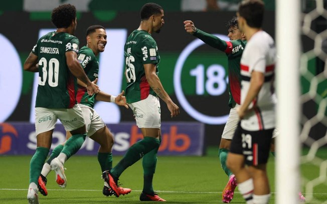 Rafael Tolói não enaltece escalação alternativa no Choque-Rei e foca no duelo contra o Boca Juniors