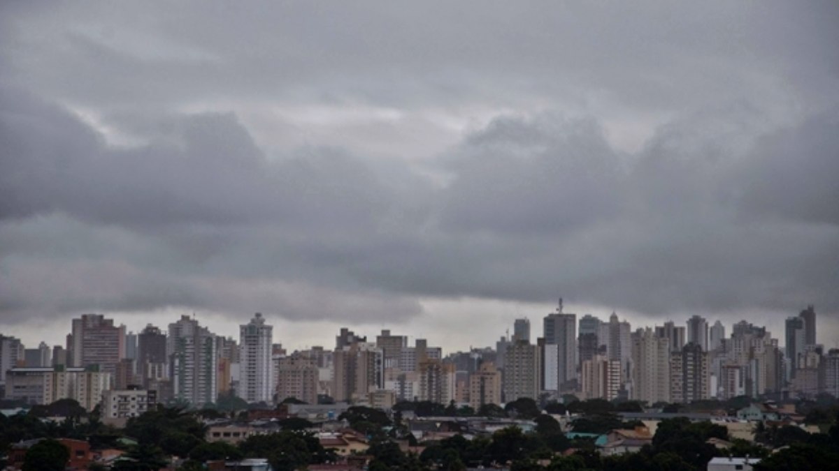 Após 41°C em agosto, Goiás pode ter segundo dia seguido de chuva - QTU Questões do Universo