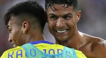Torcida da Juve exalta Kaio Jorge e não perdoa Cristiano Ronaldo